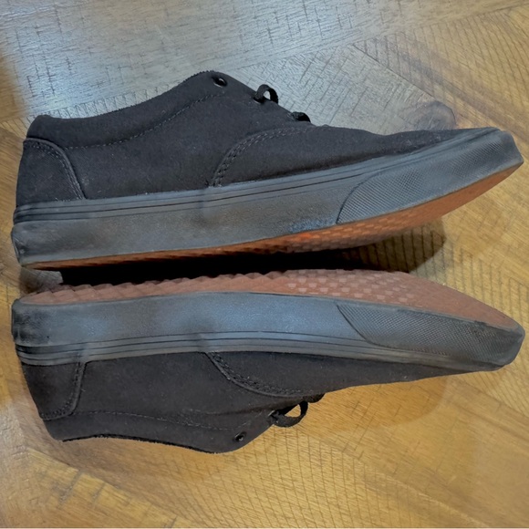 Vans Classic All Black Sneakers - Picture 3 of 10